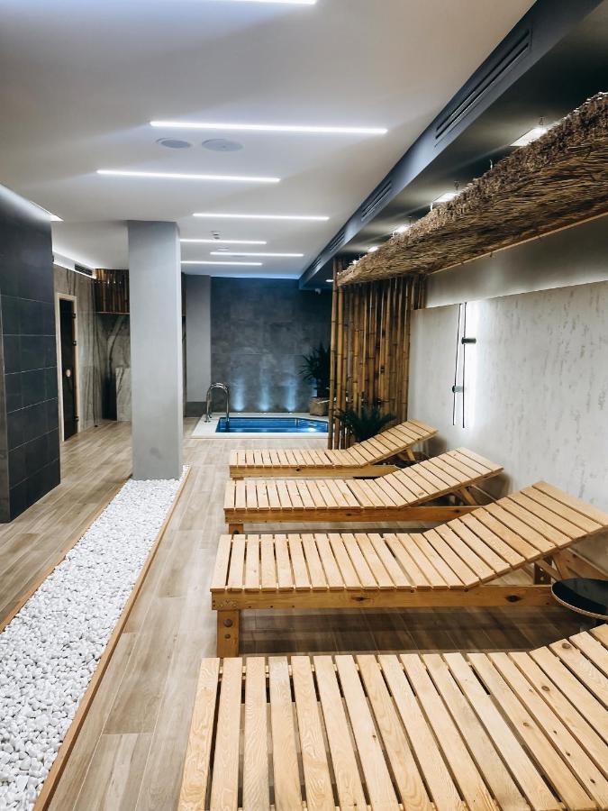 Buka Apart-Hotel & Spa Буковел Екстериор снимка